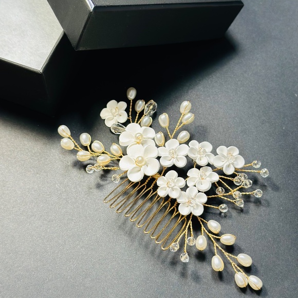 Bridal Headpiece Clay Flower Wedding Headpiece with Comb Floral Headband main image 4